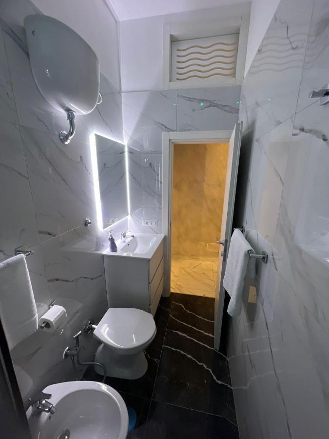 Casa vacanze Sweethousenelcuoredinapoli *